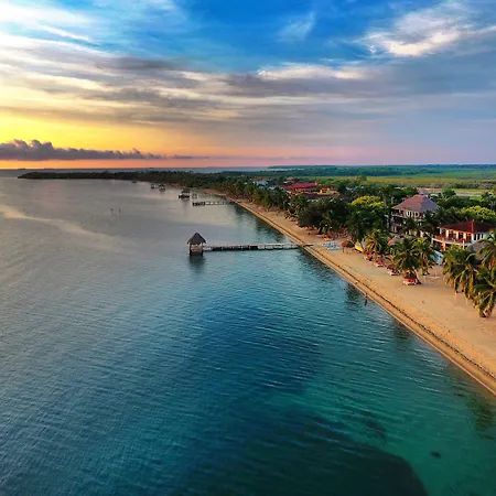 Almond Beach Resort At Jaguar Reef-3